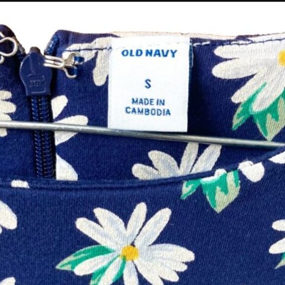 NWT! Old Navy Women’s S Pointe Knit Knee Length Cotton Sheath Dress Casual Work - Picture 4 of 8